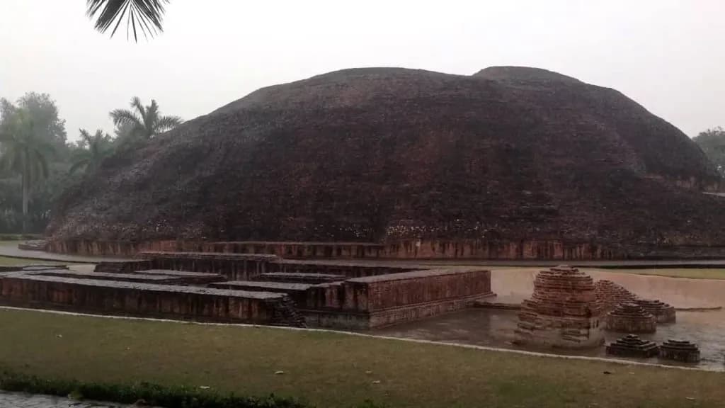 रामाभार स्तूप